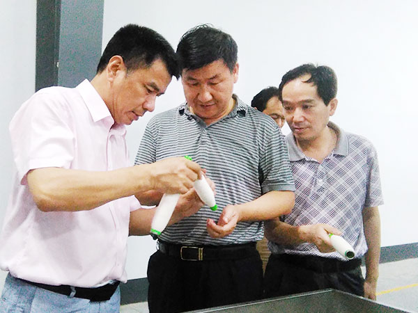 市財政局傾心幫扶助推重點民營企業(yè)發(fā)展