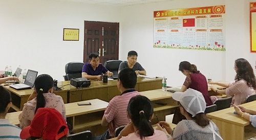 湖南科力嘉紡織股份有限公司,湖南環(huán)錠紡紗銷售,氣流紡紗銷,針織紗,高檔精梳緊密紡賽絡(luò)紡棉紗哪里好